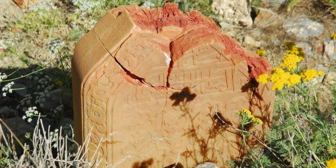 Başkale’deki Tarihi Eserler Onarılmayı Bekliyor