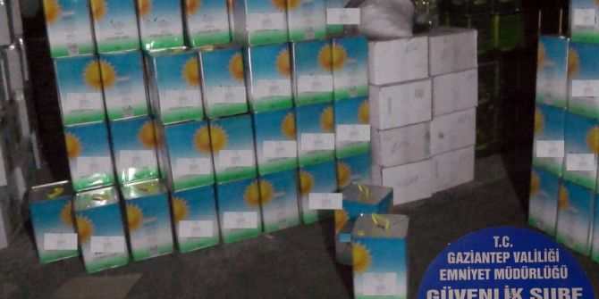 Taklit Ürünler Ele Geçirilen Deponun Sahibinin Gerçek Kimliği Parmak İzinden Tespit Edildi