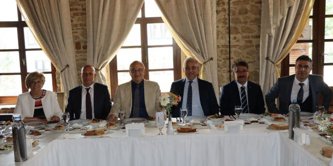 Vali Güvençer’den Mesir Teşekkürü