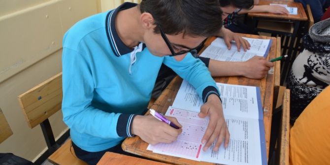 Tuşba’da 2. Umre Ödüllü Kitap Okuma Yarışması