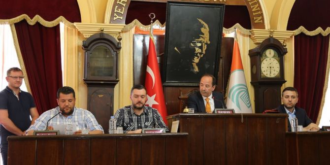 Edirne Belediye Meclisi, 2016 Bütçe Kesim Hesabını Görüştü