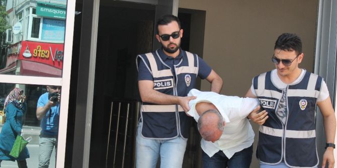 Tespih Hırsızı Yakayı Ele Verdi