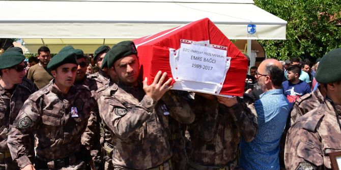 Organlarıyla 7 Kişiye Umut Olan Şehit Polis Göz Yaşlarıyla Uğurlandı