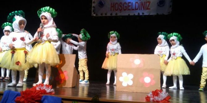 Kur’an Kursu Öğrencilerinden Muhteşem Etkinlik