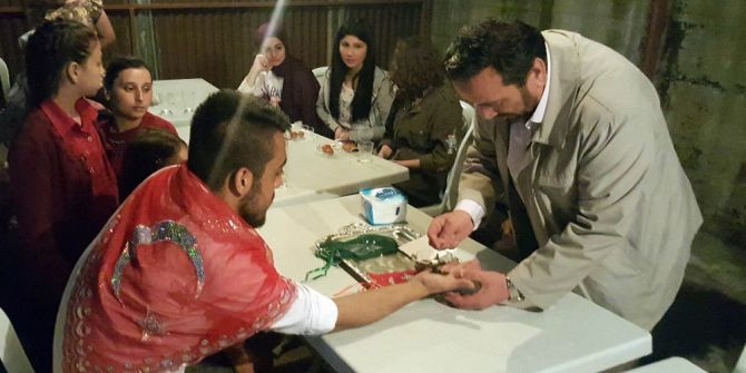 Ana Kuzuları Asker Ocağına Kına Yakılarak Gönderiliyor