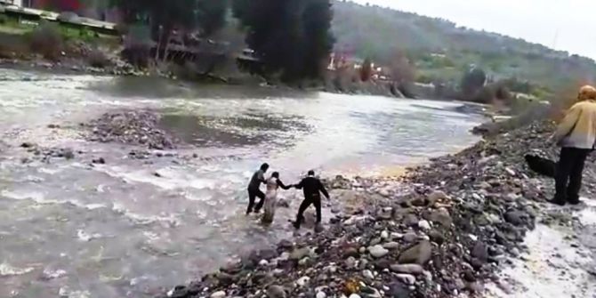 Kelkit Çayı’na Düşen Genç Kızı Boğulmaktan Vatandaş Kurtardı