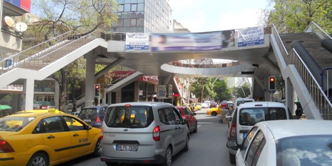 Mithatpaşa-meşrutiyet Üst Geçidi Kaldırılıyor