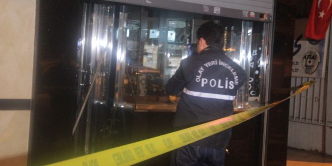 Kağıthane’de Kuyumcu Soygunu