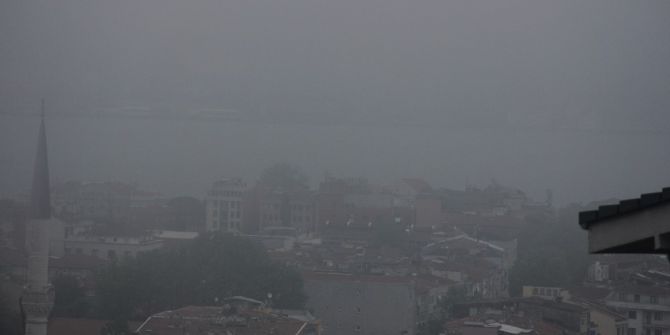 İstanbul Güne Sisle Uyandı