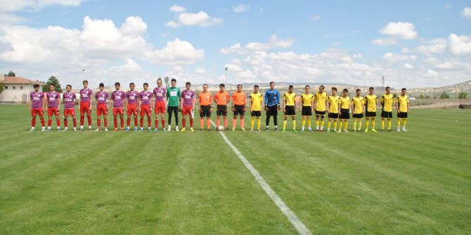 U-19 Grup Müsabakalarında İlk Maçlar Oynandı
