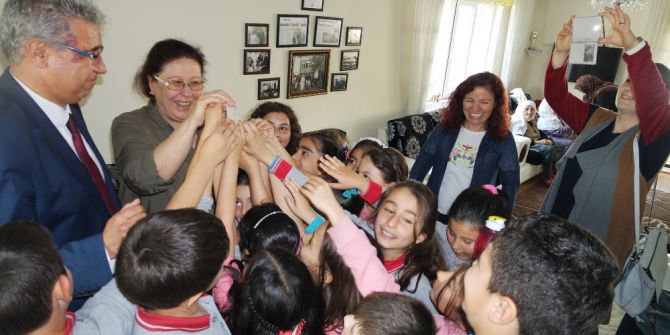 Bu Çocuklar Alkışlanır