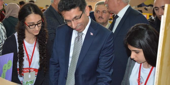 Siirt’te ’4006 Tübitak Bilim Fuarı’ Açıldı