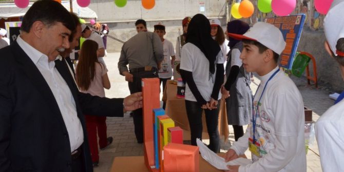 Emet’te Bilim Fuarı Açıldı