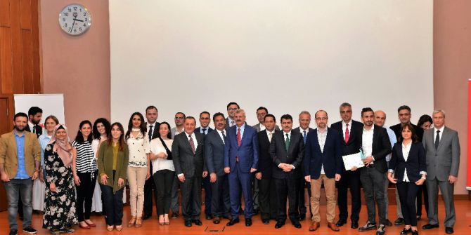 Normal Doğumu Destekleyen Hekim Ve Hastanelere Ödül