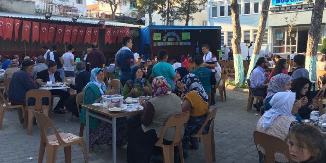 Köydeki ’Büyük Hayır’ Etkinliğine 3 Bin Kişi Katıldı