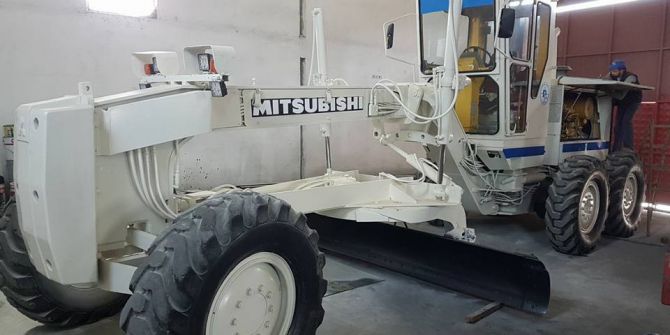 Pazaryeri Belediyesi’ne Ait İş Makinesi Bakıma Girdi