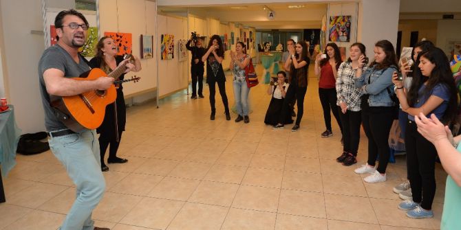 Muratpaşa’da Renkli Resim Sergisi