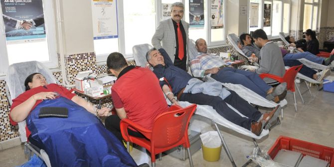 Selçuk’tan Kızılay’a Kan Bağışı