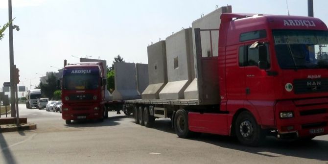 Sınırda Hareketlilik Sürüyor