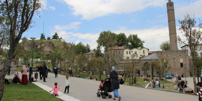 Sur, Önyargıları Yıkıyor