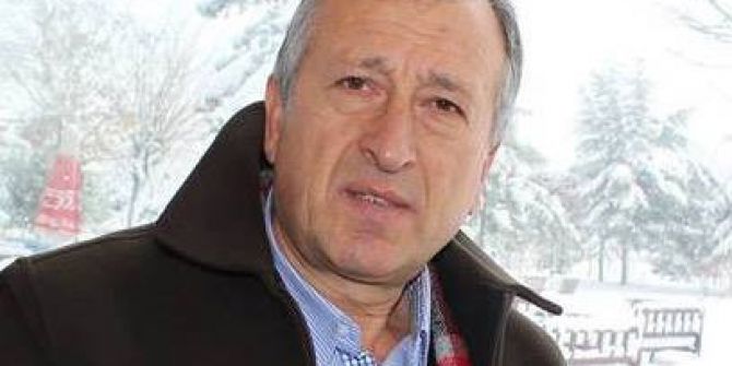 Söz Yazarlarına Ders Gibi Eleştiri