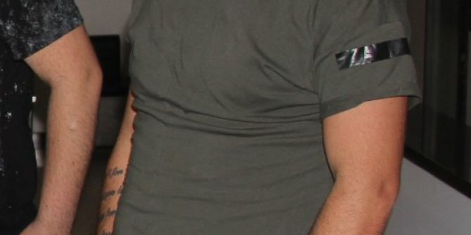 Kuzenini Önce Tıraş Ettirdi, Sonra Öldürdü