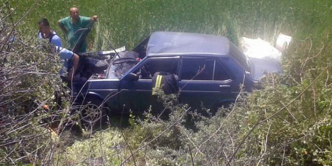 Milas’ta Otomobil Tarlaya Uçtu; 2 Yaralı