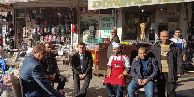 Bağlar Kaymakamı Kapı Kapı Dolaşıyor