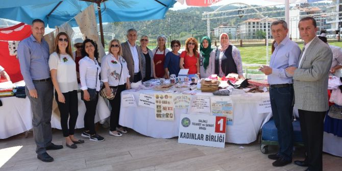 Kermes Geliri Öğrencilere Burs Olacak