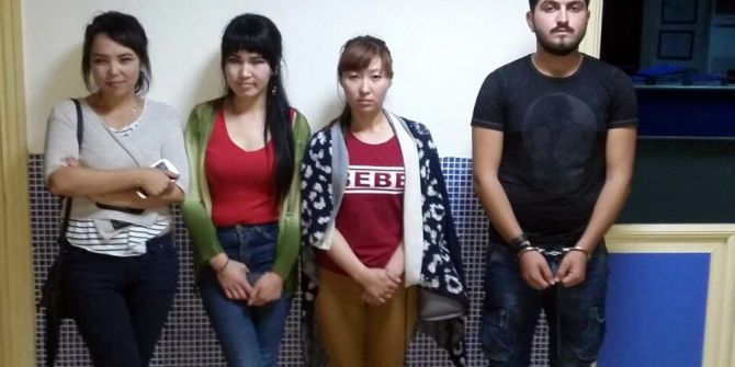 Alanya’da Kaçak Çalışan 3’ü Kadın 4 Kişi Yakalandı