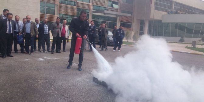 Van’da ‘Afet Bilinci Ve Yangın’ Tatbikatı