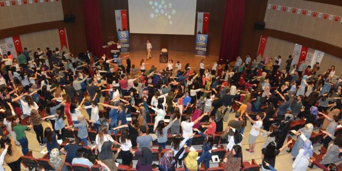 Düzce Üniversitesinde Psikoloji Ve Gelişim Günleri