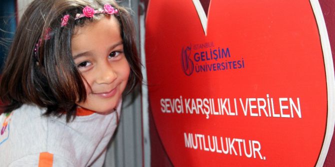 Üniversite Öğrencileri Minik Öğrenciler İçin ‘Aktivite Sınıfı’ Kurdu