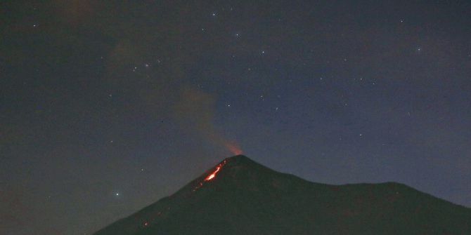 Guatemala’da Volcano De Fuego Yanardağı Faaliyete Geçti