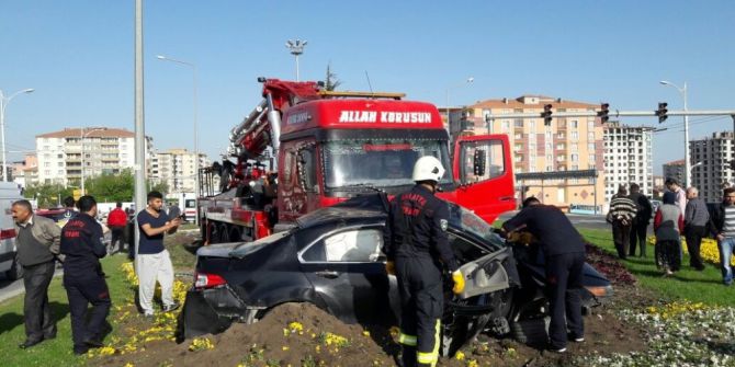 Malatya’da Trafik Kazası: 1 Ölü 2 Yaralı