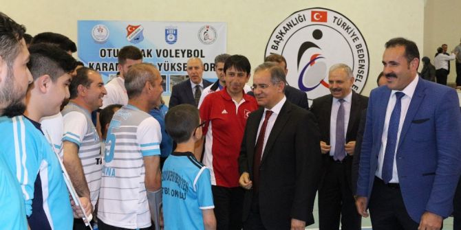 Oturarak Voleybol 2. Lig Final Müsabakaları Karaman’da Başladı.
