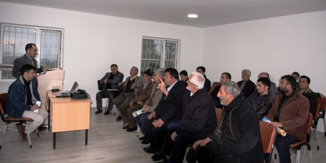 Çiftçilere İlkbahar Mücadele Eğitimi Verildi