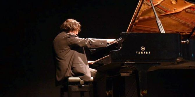 Tekirdağ’dan Fazıl Say Geçti