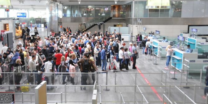 Gümrük Kapılarında Yoğunluğu Azaltacak Uygulama Test Aşamasında