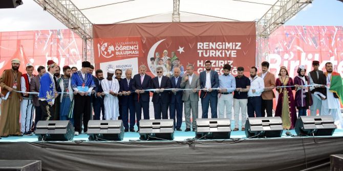 Konya Uluslararası Öğrenci Buluşmasına Ev Sahipliği Yapıyor