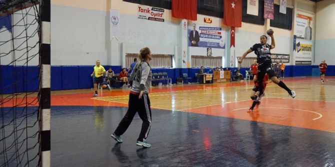 Türkiye Kadınlar Hentbol Süper Ligi