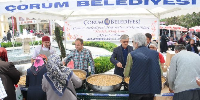 Çorum’da Belediye Hıdırellez Hediği Dağıttı