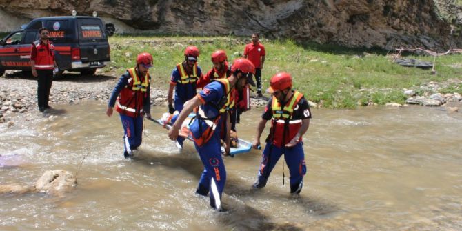 Umke’den Nefes Kesen Kurtarma Tatbikatı