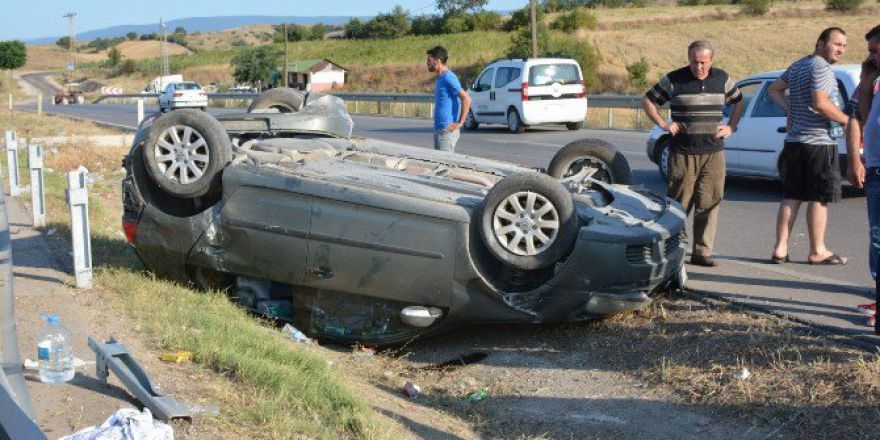 Erbaa’da Kaza: 3 Yaralı