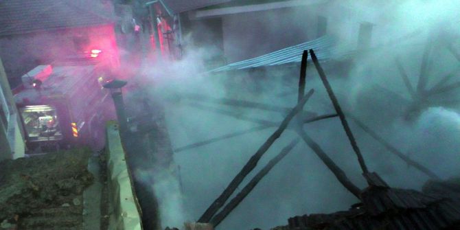 Patlayan Televizyon 2 Evi Kül Etti