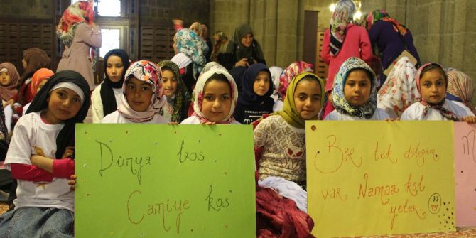 Erzurum’da İlkokul Öğrencileri Camii’de Buluştu