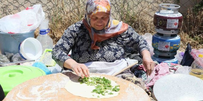 Bayraklı’da Gözleme-ayran Şenliği