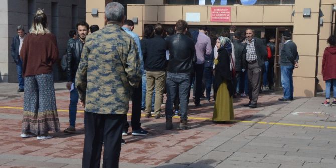 Ales’de Son 15 Dakika Kuyruğu