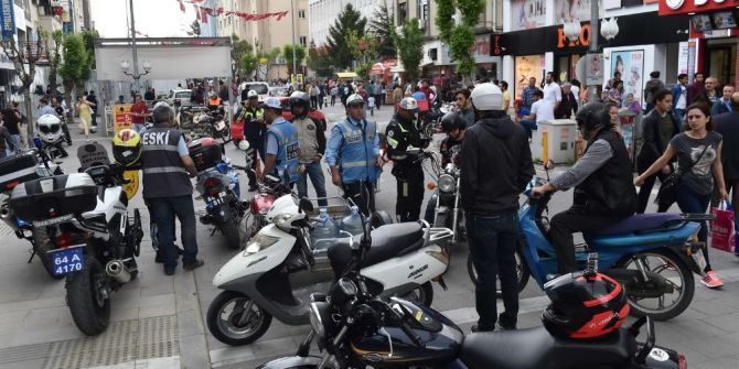 İsmetpaşa’ya Bisiklet Ve Motosikletle Girenlere Ceza Yağdı