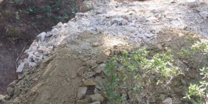 Kuyu Kazarken Suçüstü Yakalandılar